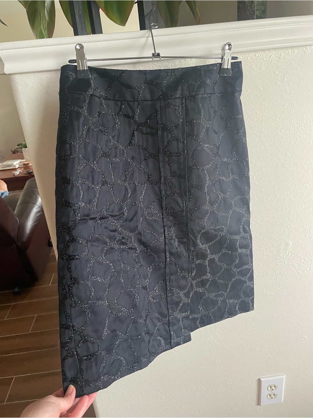 Harold’s Black Embellished Pencil Skirt - Mini